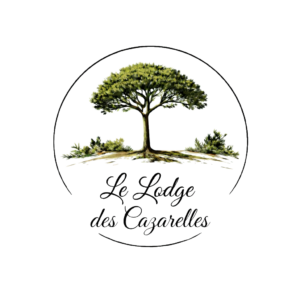 Logo emblème du Lodge des Cazarelles avec l'arbre pin parasol.